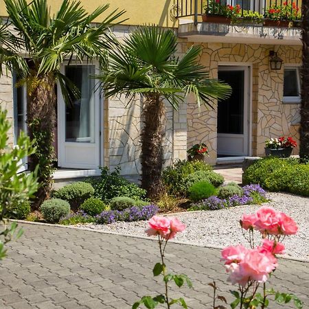 Apartman Lori كاستاف المظهر الخارجي الصورة