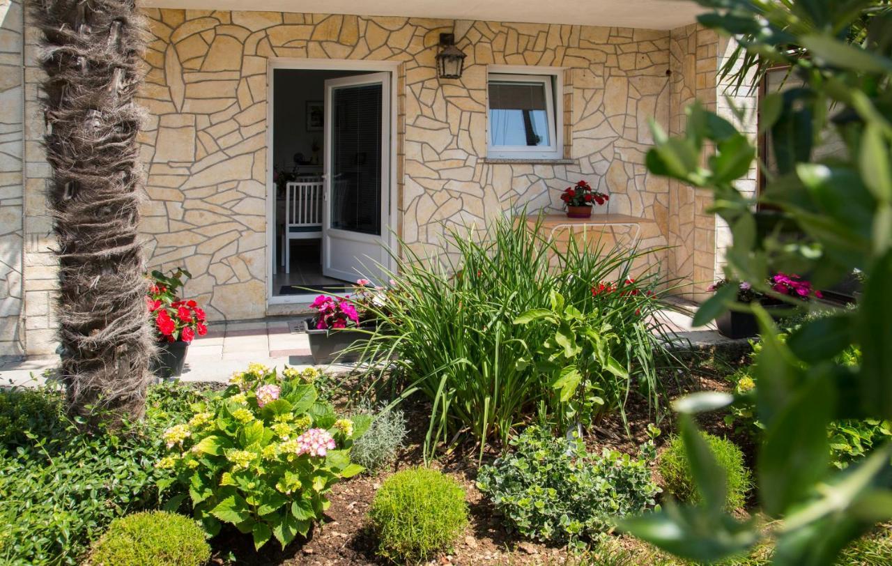 Apartman Lori كاستاف المظهر الخارجي الصورة